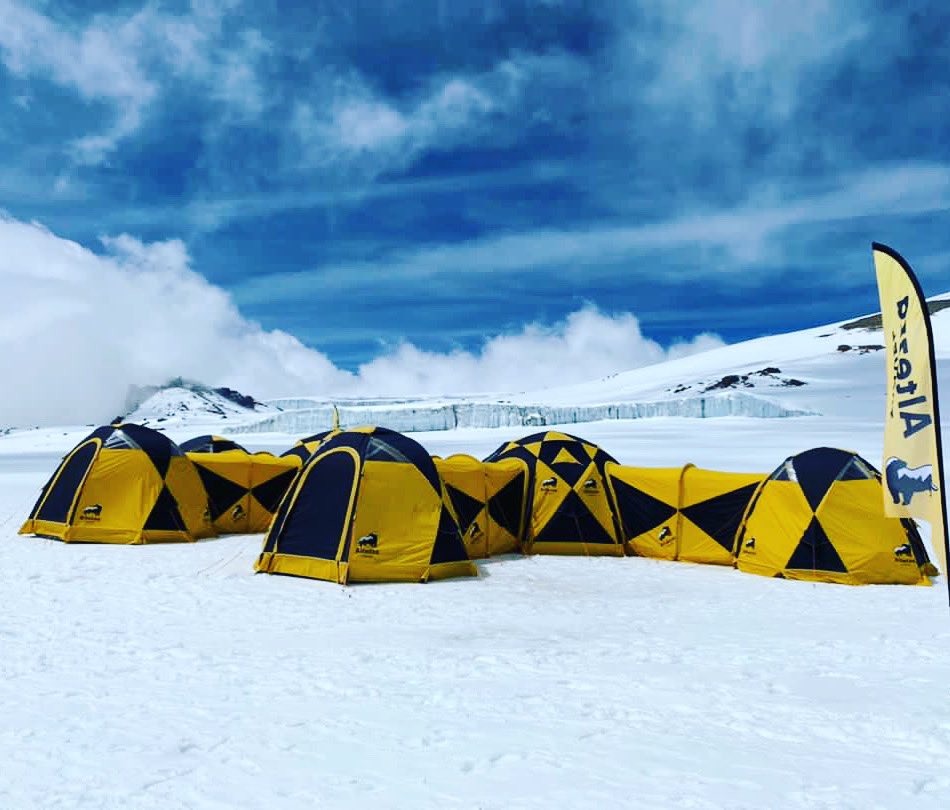 podtents's tweet photo. Amazing image in from our partners @AltezzaTravel using their custom made Pod Extreme tents 5759 Mtrs up Kilimanjaro ❤️ https://t.co/kwtsHSmJsZ