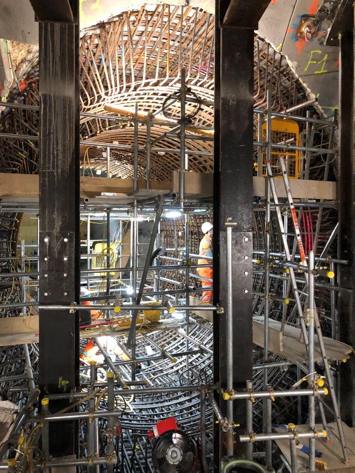 TidewayLondon's tweet photo. #TunnellingTuesday 

Steel reinforcement fixing has been completed for the junction between the main #SuperSewer and the Hammersmith connection tunnel. https://t.co/fWYPW8bgak