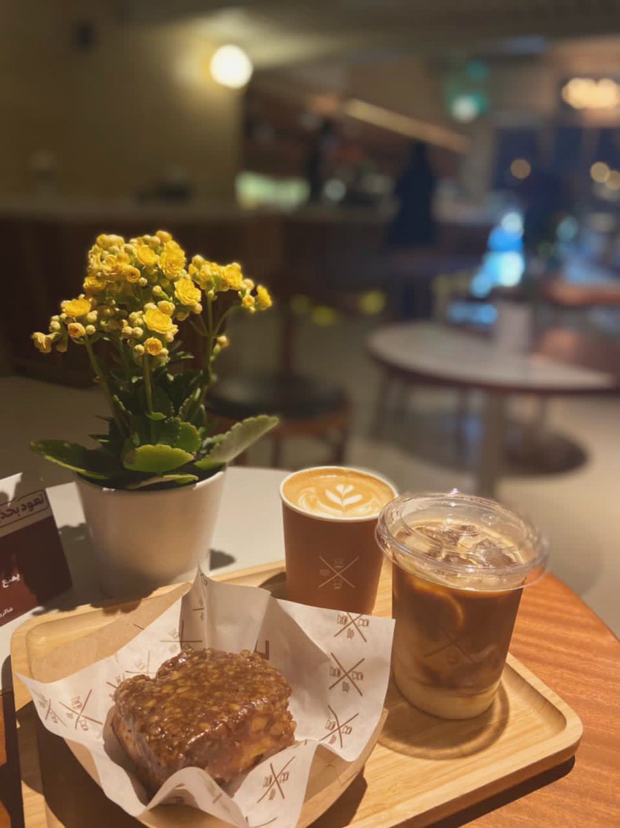 FA__riyadh's tweet photo. آرك كافيه | ARC CAFE ☕️~ 
"قهوة مختصة" 

طلباتي📝: 
-لاتيه 13ريال ✔️
-سبانش لاتيه بارد 16ريال✔️
-سينابون 12ريال ✔️

📍#حي_الربيع ، شارع الامير محمد بن سلمان ، المكان صغير وهادي  ، الاسعار مناسبة💸✔️. https://t.co/kmyuxgvd1M