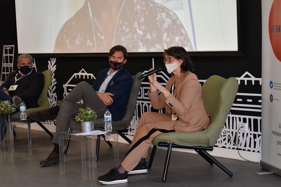 GrupoViaSpain's tweet photo. 1er Informe sobre Construcción Circular en Europa - 17 marzo 2021
@construcia_on @eig_c2c #upcyclea #gonsi #arquitectura #construccióncircular #construcía #proyectosarquitectura #grupovia #eventos2021 #eventoshíbridos #streaming https://t.co/pMVku3VqPe