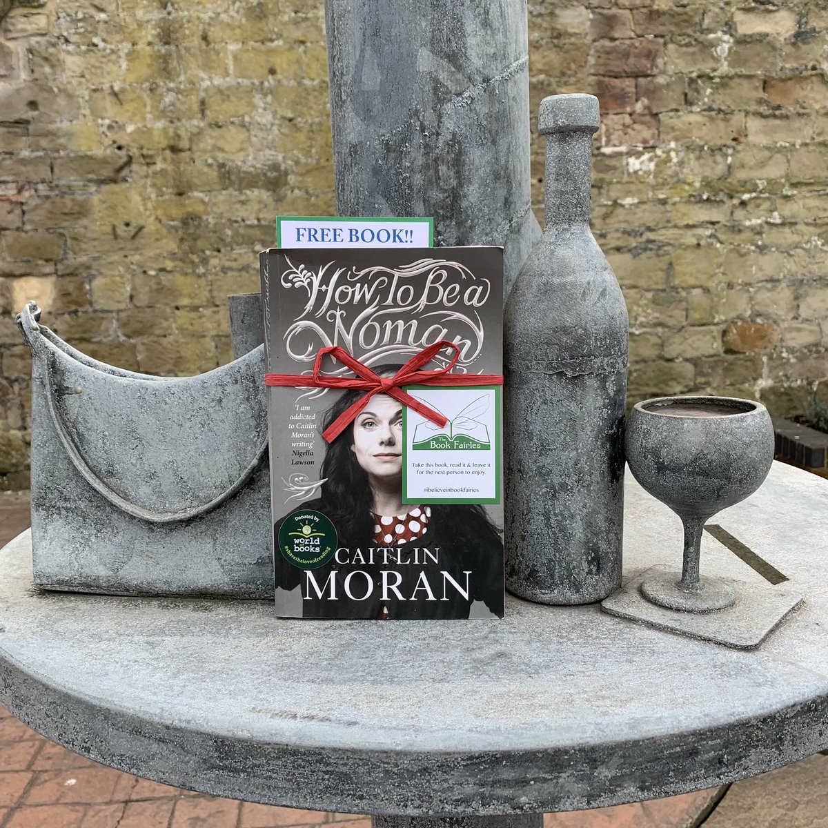 Bookfairies_NE's tweet photo. You could find a copy of #HowToBeAWoman by @caitlinmoran dancing around this handbag at the Nightclub Shadow and Memories sculpture in South Shields which is on the site of the La Strada nightclub 
💃 🕺 
#ibelieveinbookfairies #BookfairyBirthday #sharetheloveofreading https://t.co/tr1o8KNC1Y
