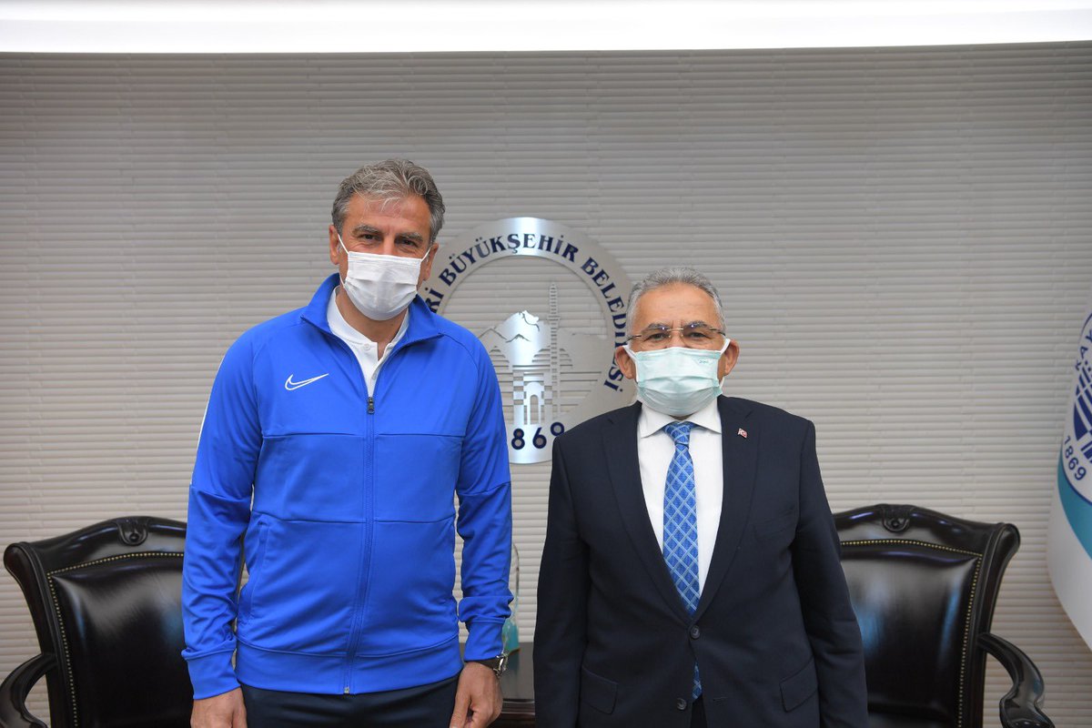 Memduh Büyükkılıç