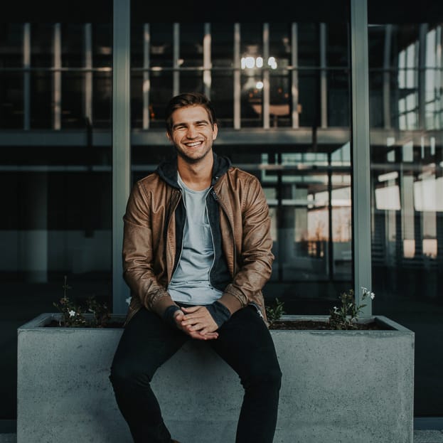 Make the world your playground.
You are talented. You are loved.

----
#PierreNel #Tuesday #Singer #Doctor #Presenter #faith #liefde #jesuslovesyou #GodIsGood #WeesJouself #SouthAfrica #southafricanmusic #Lifestyle #musician #laugh #talent #menstyle