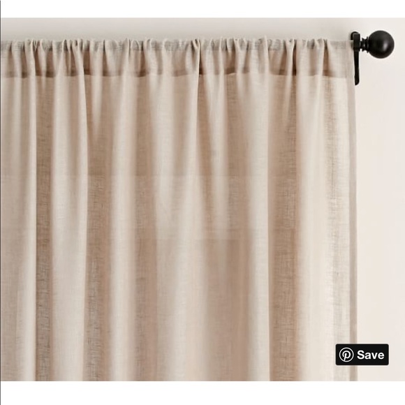 phoenixfinds1's tweet photo. So good I had to share! Check out all the items I'm loving on @Poshmarkapp #poshmark #fashion #style #shopmycloset #potterybarn: https://t.co/EcSgi7PYN1 https://t.co/yCVA23hza9