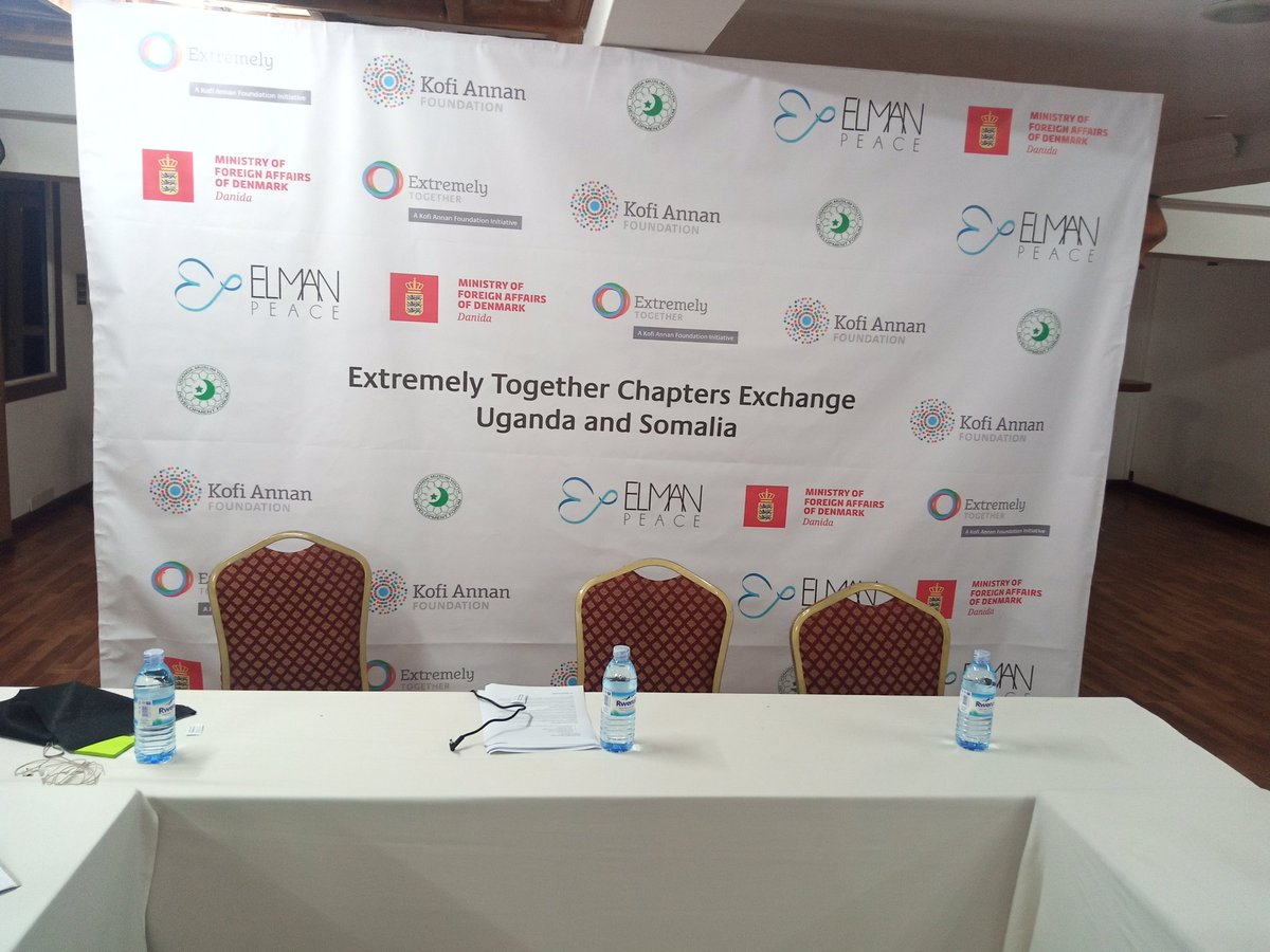 ashrafkakaire1's tweet photo. Everything is set for the #ExtremlyTogetherChaptersExcahngeDay2 Uganda and Somalia chapters #ETExchange #ETlessons #Tolerence #PVE #Youth #Diversity 
@XtremelyUganda @HawaKimbugwe @NawiriF https://t.co/SRB9xRZQrB