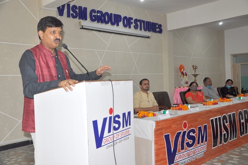 VISMGwalior's tweet photo. व्हीआईएसएम में विज्ञान प्रदर्शनी से लाभान्वित हुए विद्यार्थी

#VISMGroup
#Gwalior

https://t.co/o4ZnsWnDal https://t.co/GkQJP3fm97