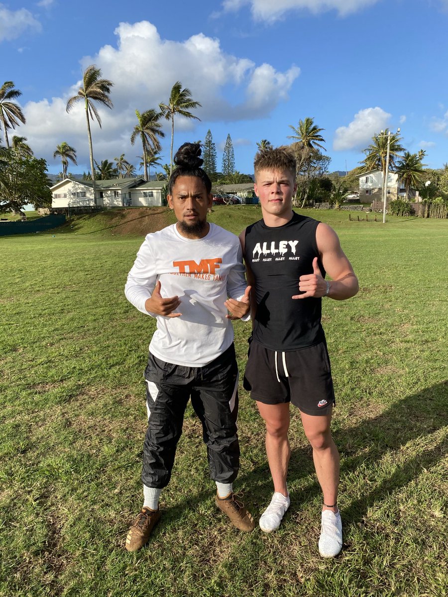 Training with the best @kawej_16.  His attention to detail, is next level!  Thx Kawe! ⚡️🙏🏽🙏🏽⚡️