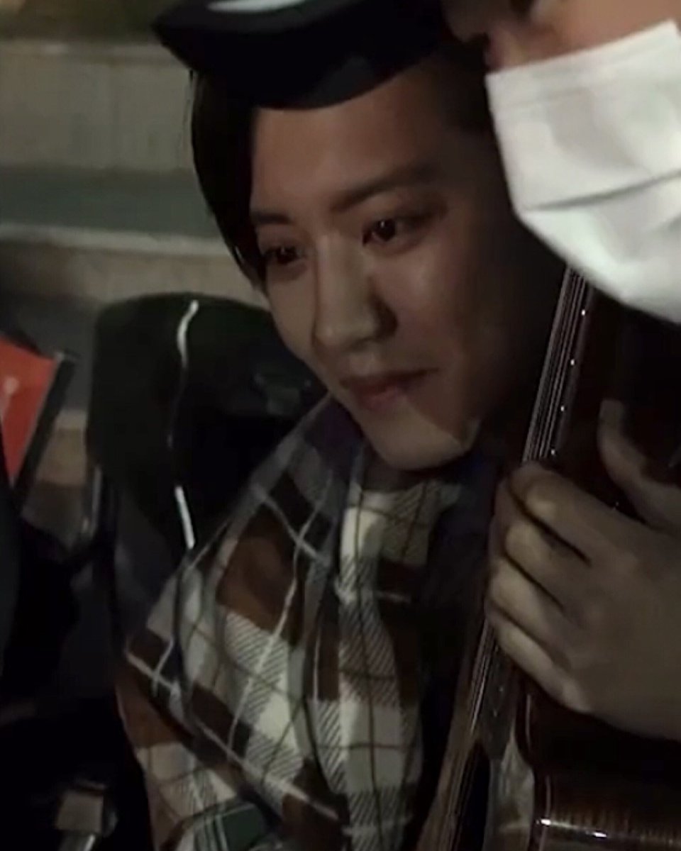 pcysarchive's tweet photo. i love you chanyeol https://t.co/ZDCVnW89bs