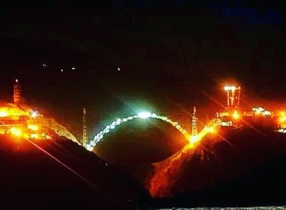reasilinks's tweet photo. Night view of WORLD'S Tallest Railway Bridge in #Reasi district of Jammu Division which stand 35 metres taller than the iconic Eiffel Tower in Paris. The Arch bridge is connecting Kouri &amp; Bakal areas of Reasi and Srinagar districts respectively and is "Marvel in Making". https://t.co/drSVKbTi9H