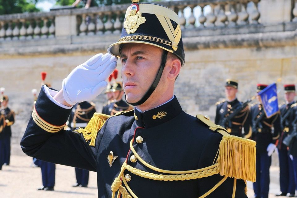 3 ans ...
Aux grands hommes la patrie reconnaissante.
🇫🇷

#ArnaudBeltrame