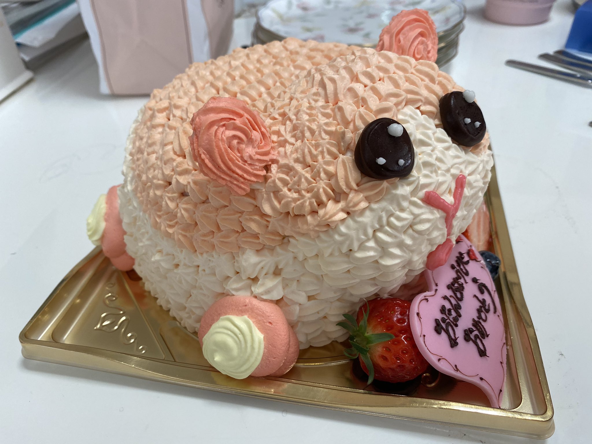 ミノルクリス 誕生日 ケーキ が Puipuiモルカーだった おじさん 菜菓亭最強説 T Co Nh8xiownw7 Twitter