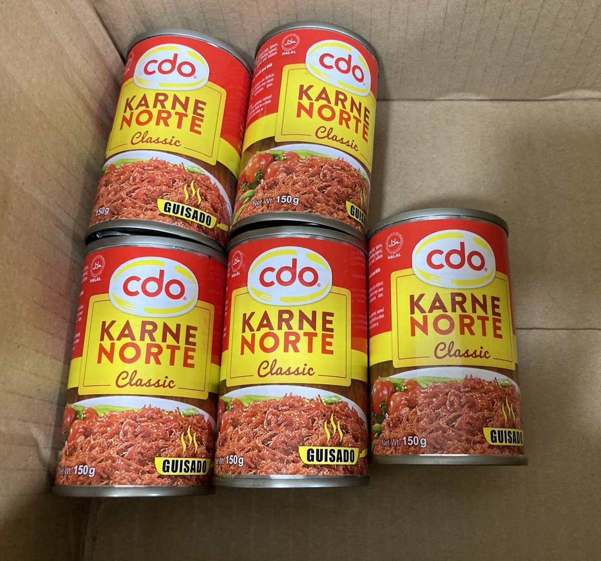 cherrie_abaya's tweet photo. Salamat po Mayor @IskoMoreno @ManilaPIO for the elegantly packaged rice,coffee packs,canned food as #bgy668 goes into granular lockdown midnight till weekend. May God guide us all🙏
#Manila #COVID19 #FoodSecurityProgram #WearaMask #WashHands #VaccinesSaveLives https://t.co/sPizqKYbqt