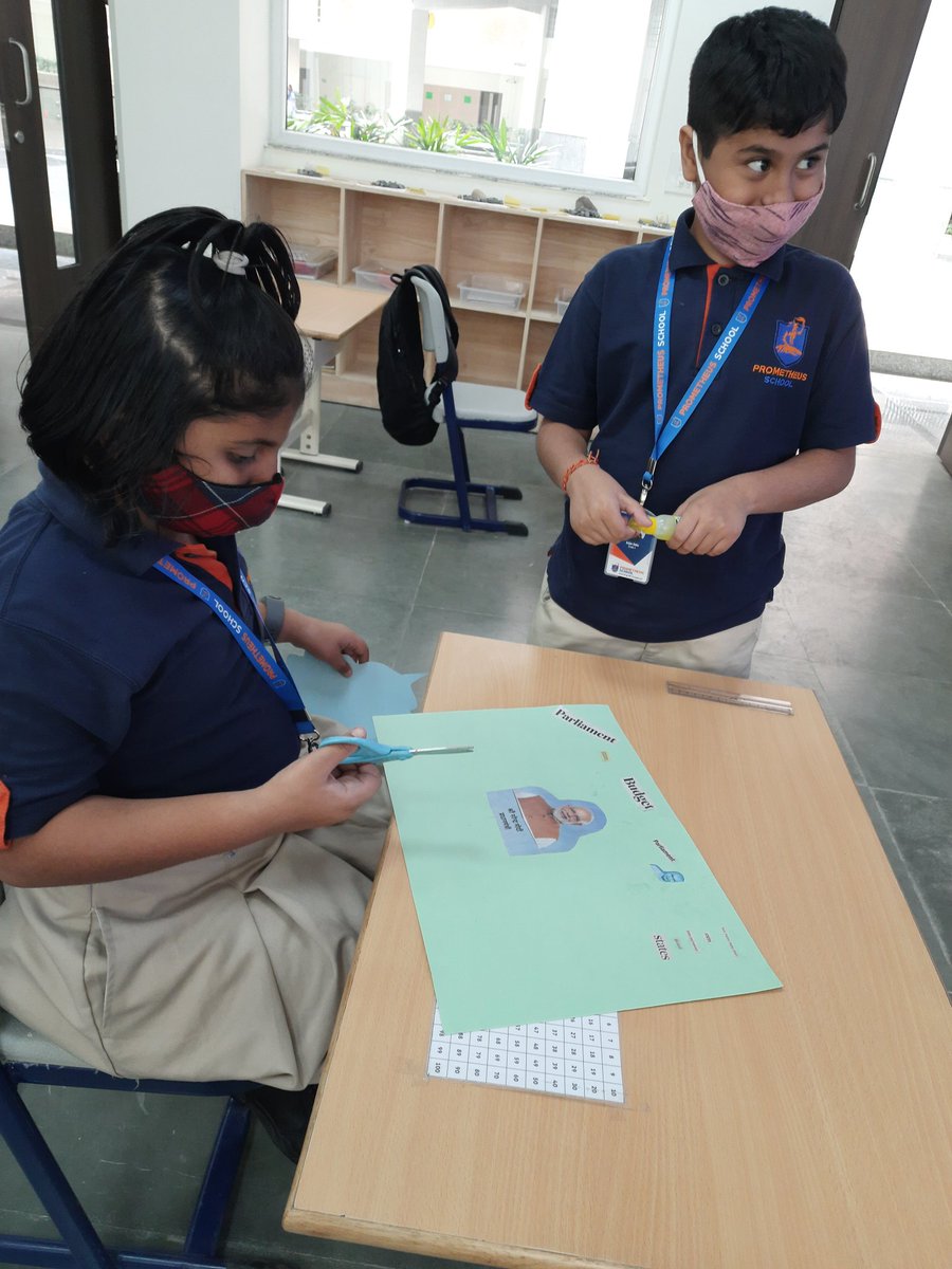 VANDANA50356750's tweet photo. Exploring the vocabulary of Government unit through Newspaper was really exciting and full of fun for our form 4 learners #inquirers #vocabulary building #Howweorganizeourselvesunit #Knowledgeable @AneeshaSahni @soniasingh_13 @deepa_nanda @Prometheus_Edu https://t.co/zJaLDpah46