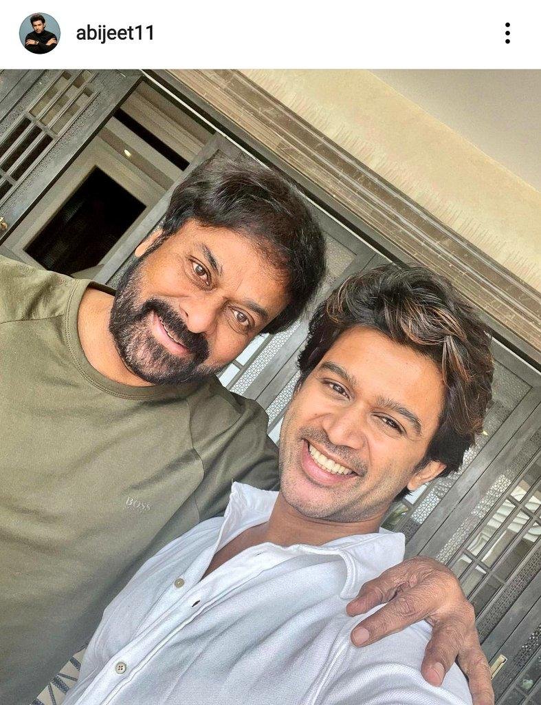 MygodVenkanna's tweet photo. #Biggboss4winner @Abijeet met Megastar @KChiruTweets garu https://t.co/DXh15aIpWV