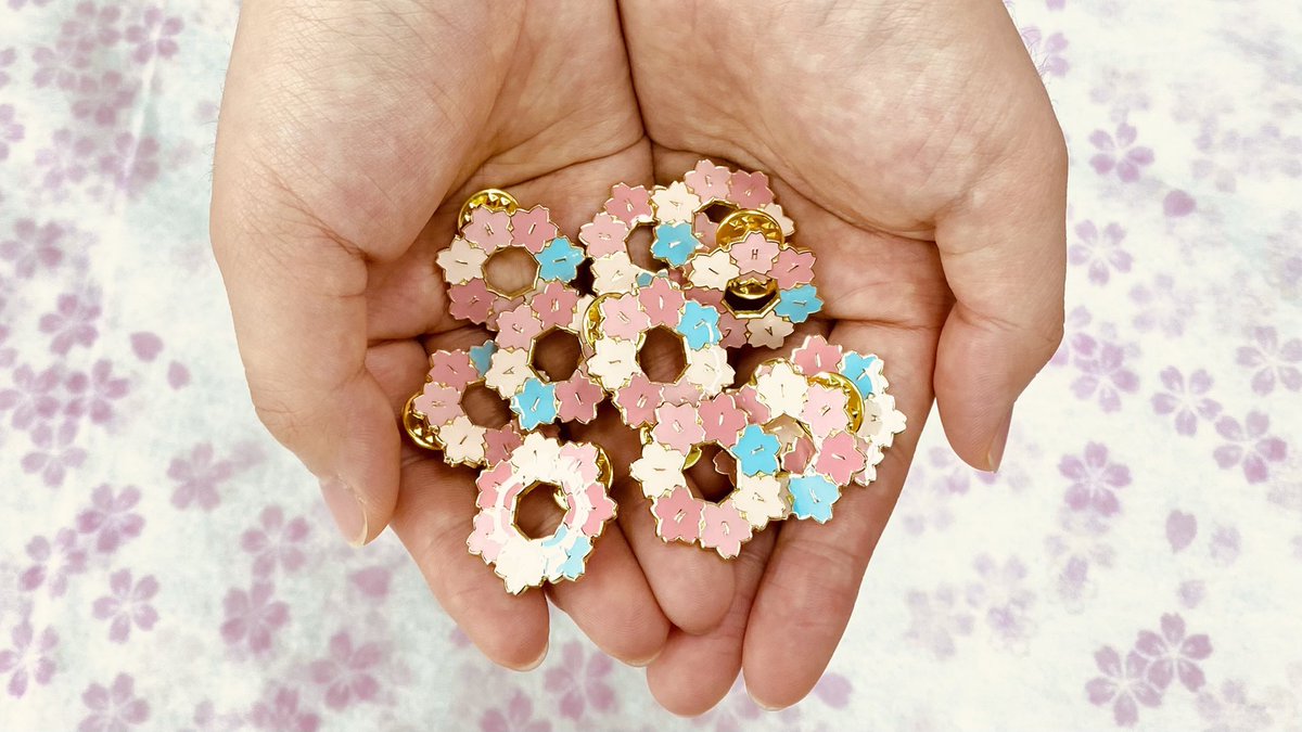 日立市をイメージした「ひたちのさくらピンバッジ」が完成しました