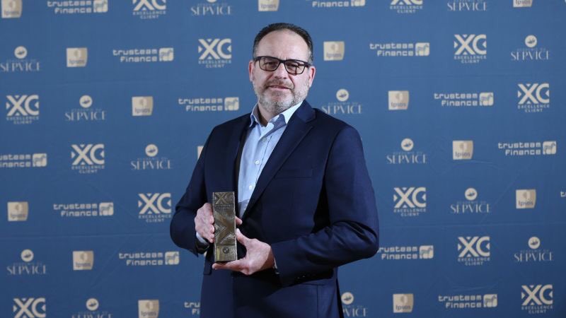 vincentsalimon's tweet photo. 👏 à toutes les équipes #BMW de la filiale & du réseau pour ce Prix de #Excellence #Client. Une récompense attribuée à 10 lauréats multi-secteur parmi 900 marques évaluées. La #Satisfaction Client pour @BMWGroupFrance : une obsession !
#AcademieDuService
https://t.co/IvT3rmiwGl https://t.co/qjr0oSdJDX