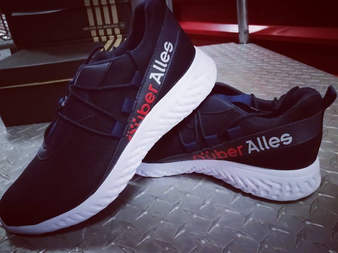 UberAllesWear's tweet photo. https://t.co/1G60Y87Vgn