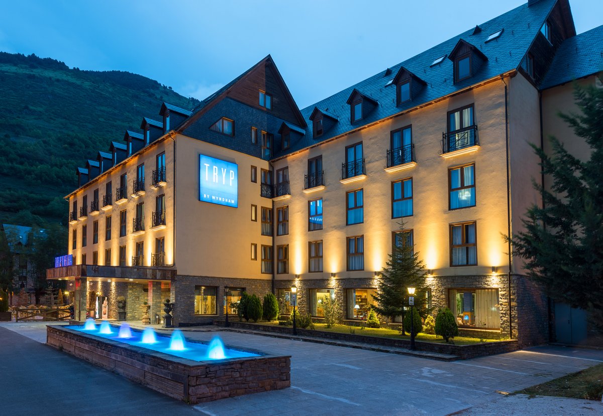 TRYP Vielha Baqueira tweet media