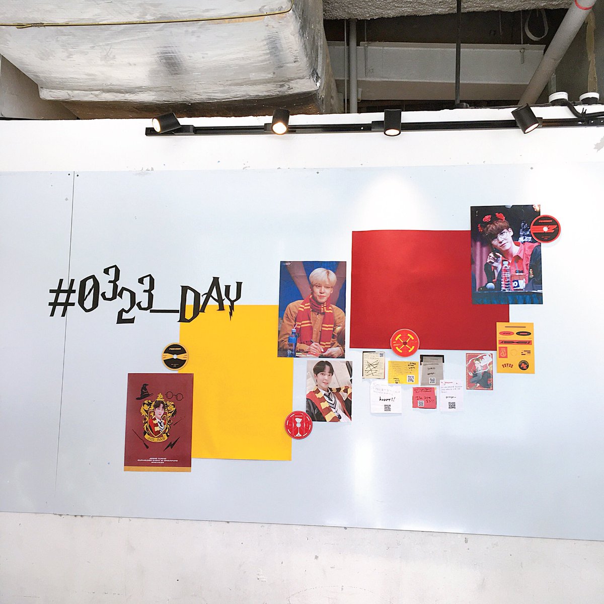 0323_DAY's tweet photo. #0323_DAY

Most of our decorations are now up! Feel free to take lots of pictures and tag us ❤️💛 

#티니들의행복_윤호야_생일_축하해
#CelebrateforYuyu
#윤호 #정윤호 #YUNHO 
@ATEEZofficial #ATEEZ #에이티즈 https://t.co/R3ylR5SZ4L