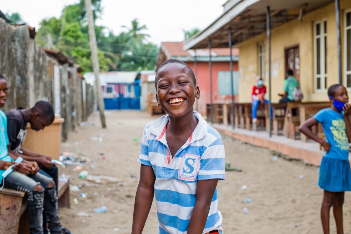 ovi_wce's tweet photo. Menstruation is a normal and regular event in every healthy adolescent girl's life. Yet drastic changes are needed to encourage positive social norms and ultimately enact behavioral change. For most girls, management of menstrual pain is a key concern. #SheNeedsAPadProject https://t.co/fMZwSbj8tU