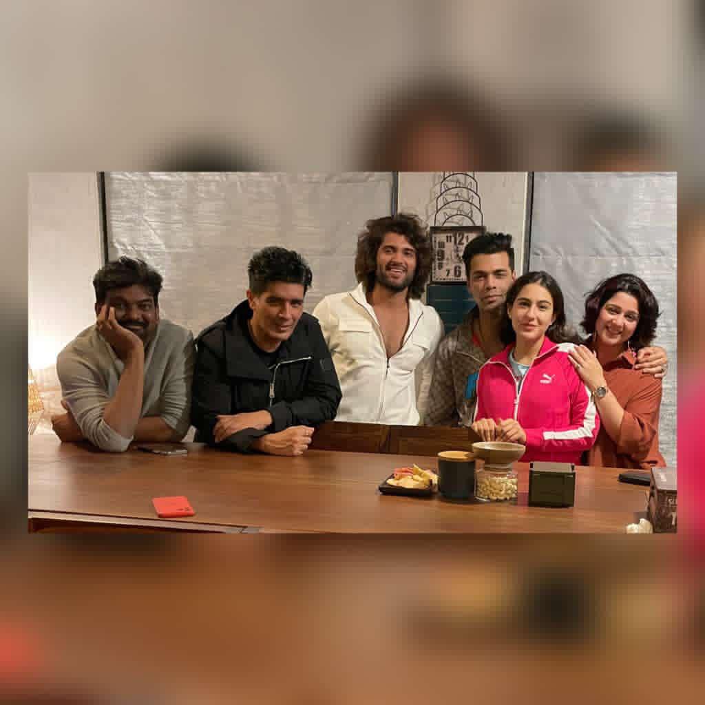 VDFansHub's tweet photo. Repost from @Charmmeofficial
When ART brings ARTISTS together , this is what it looks like ๐ค๐โค๏ธ๐
@TheDeverakonda @karanjohar #SaraAliKhan @ManishMalhotra #PuriJagannadh ๐คฉ @SaraAliKhan950 #VijayDeverakonda
@PuriConnects #ADDAA #mumbai #PC #Liger
Follow :@VDFansHub https://t.co/CPSmvc5pdM