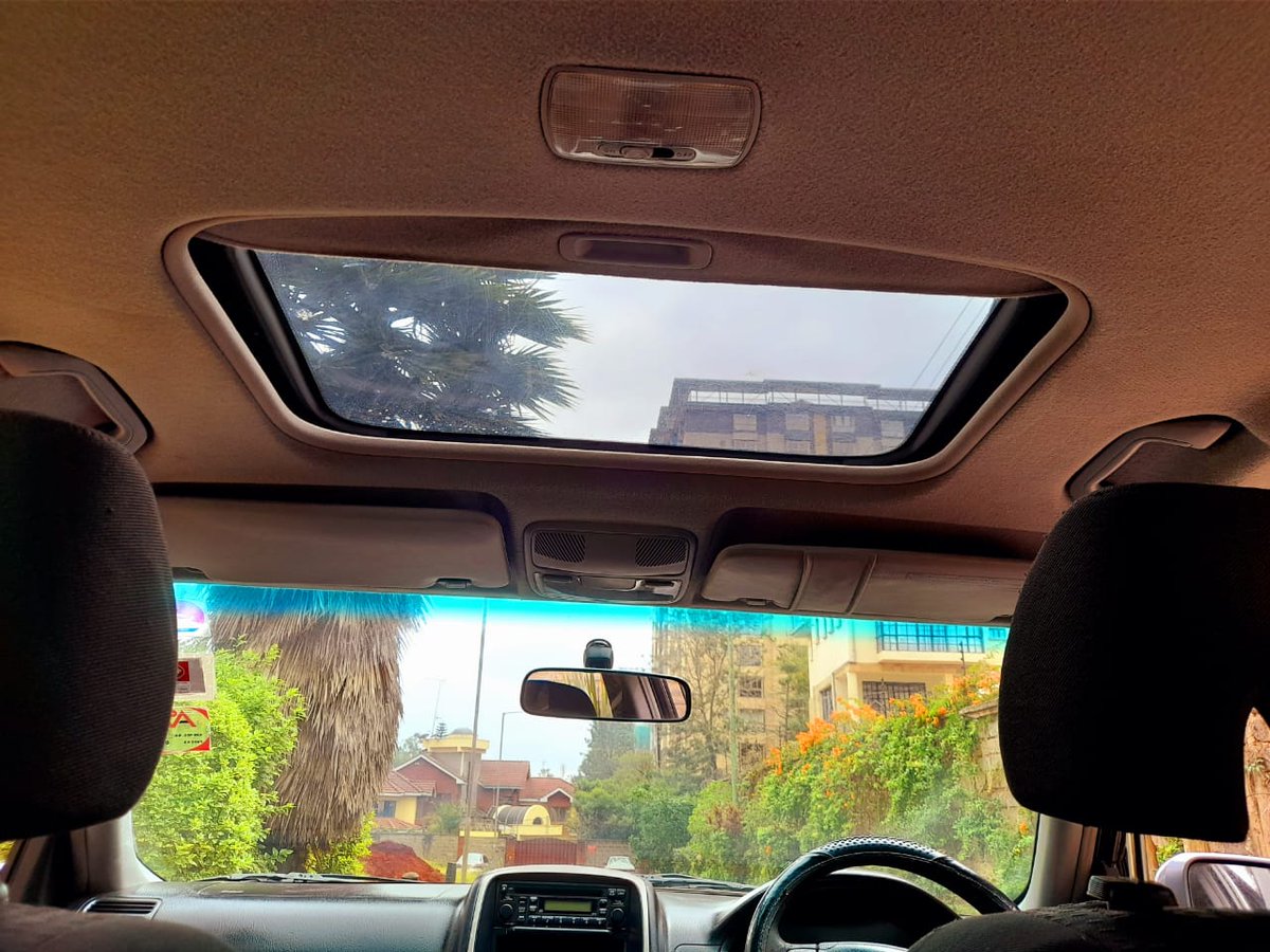 CrossAutos's tweet photo. My customer could be on your TL kindly RT like my hustle
2005 Honda CR-V 2.0i LS
AWD
5 Spd MT
Mileage 221882 Km
Moon roof
KES 800,000
#Kibaki #Miguna #Nairobi #uhuru #WomenWhoCode #FinancialLiteracyKE #Nakuru #Kuwait #KenyaPower #MpesaBusinessTill https://t.co/l7lxDJB1O0