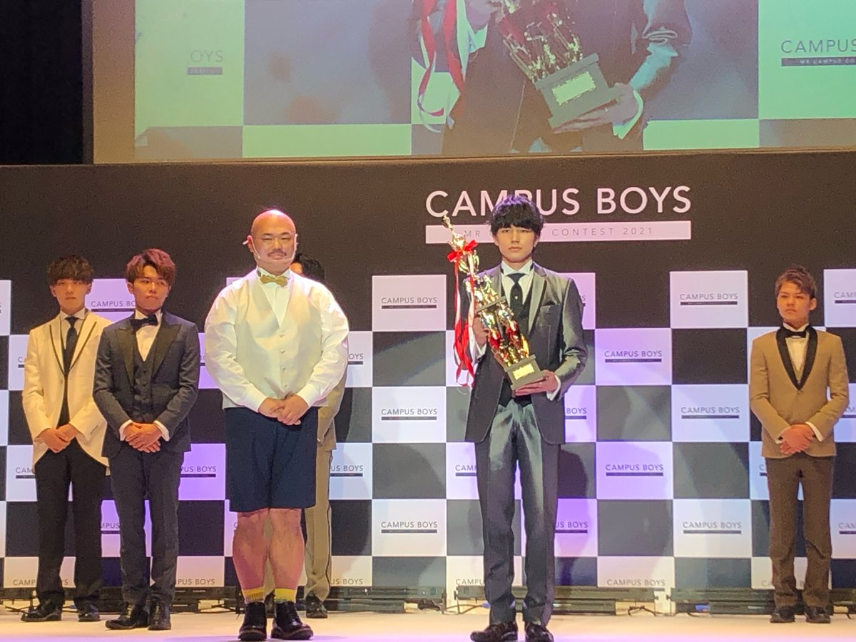 kurochan96wawa's tweet photo. CAMPUSBOYS2021
グランプリは山本健登さん！
準グランプリは陶山達平さん！
おめでとうございます！！

今回の授賞式を盛り上げた、登坂さんと青山百花ちゃんとクロちゃんでパシャリッ♪
あーん、百花ちゃん可愛すぎるしんよー！
#登坂　#青山百花　#クロちゃん
#キャンボイ　#山本健登　#陶山達平 https://t.co/7saILIkIKQ