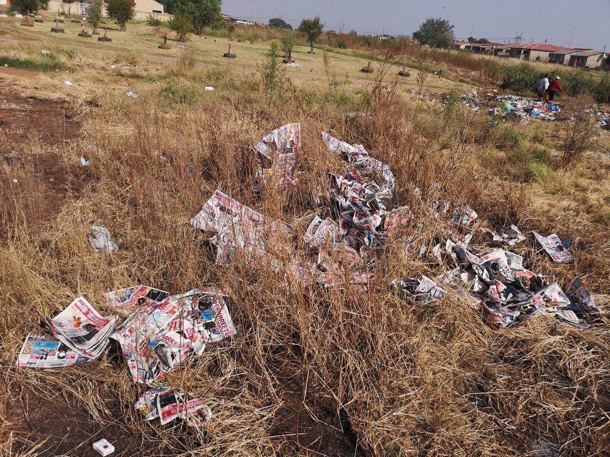 LukasiF's tweet photo. @PicknPay Pick Pay is this how you do business. Please, we busy cleaning our township and we now wake up to 1000s of your expired business pamphlets. Are we a dumping place? https://t.co/8cj8fIvx7G