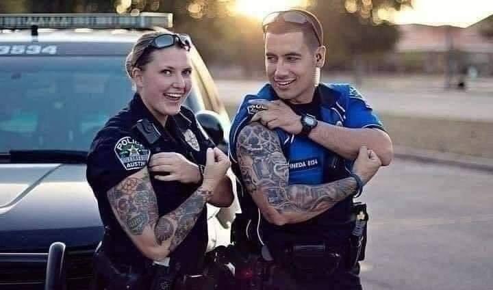 simdemy's tweet photo. tattooは貴方が誰であるか決して定義しません🤍 https://t.co/Q3sNl3K8Xm