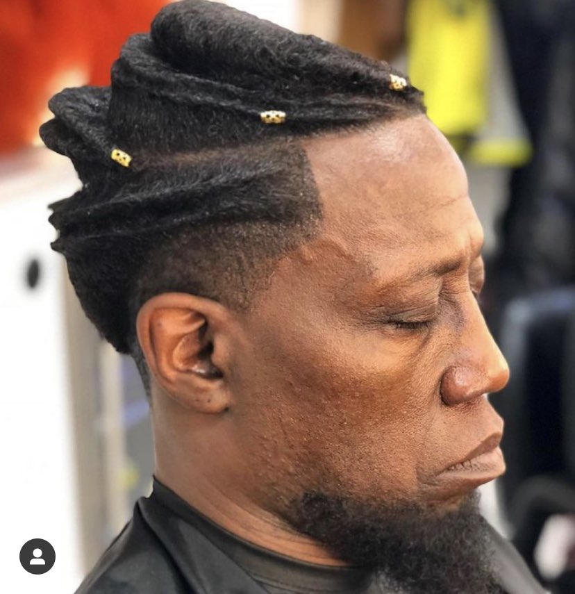 Ernesto_ugeziwe's tweet photo. Tuesday hint: Award wining @StaceyKutzLive was the #Generalizzi @wesleysnipes hair stylist in #Coming2America She said, she was inspired by #Rwandan #Amasunzu hairstyle. Have you watched it yet? https://t.co/xDBAtwCQIo
