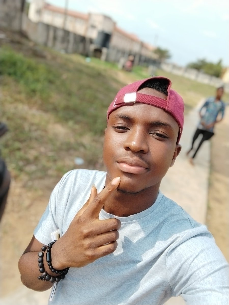 lehrin_'s tweet photo. Hello Twos day.......biko be good
Let the men I trust stay with me☺️
#goodmorning #simi #AdekunleGold #showyourrange #Tuesday #akure
@ajii1201 @thefutastudent @officialnath_ https://t.co/OHtPiq8IiR