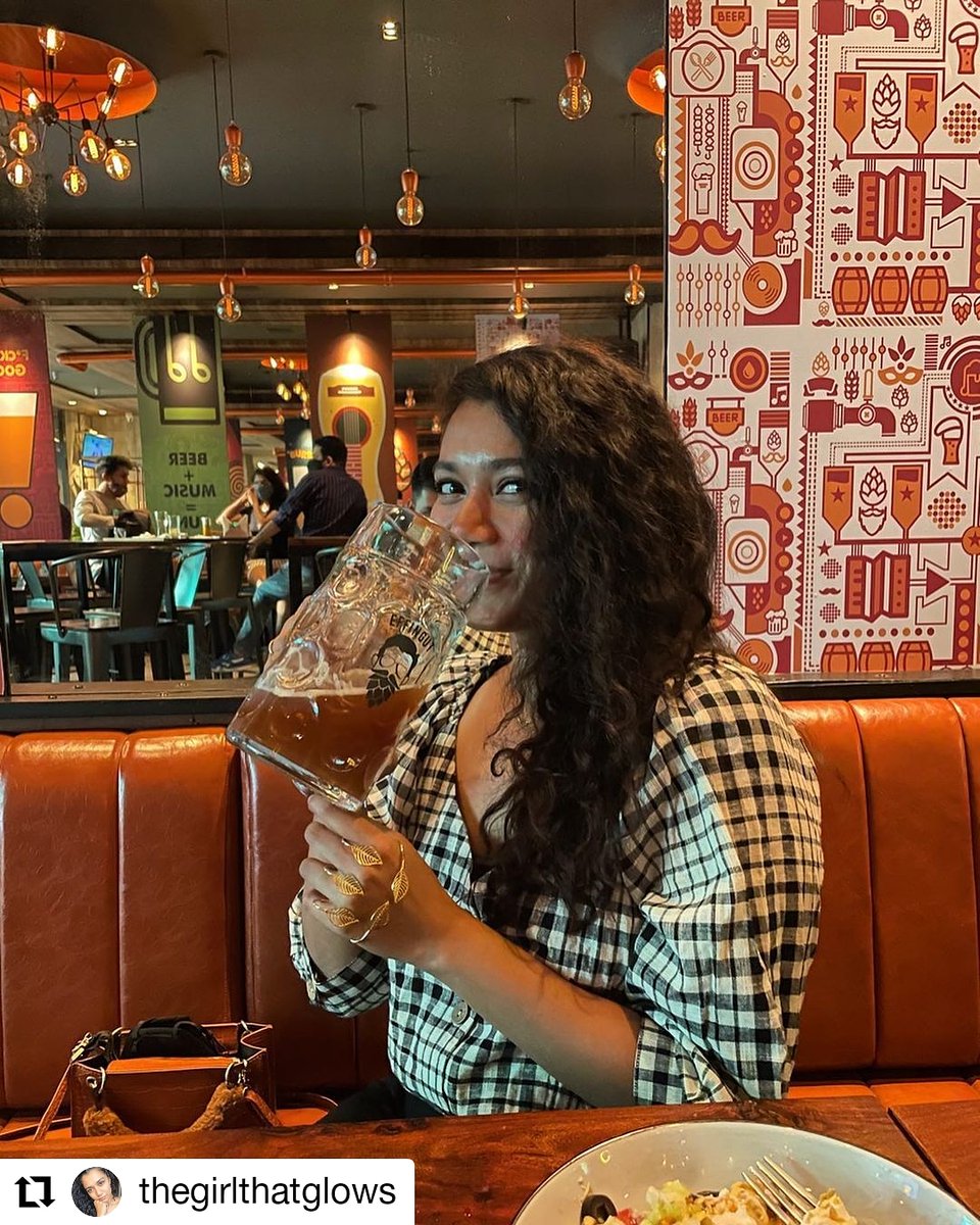 Cheers right back at ya! #thegirlthatglows, what a brilliant capture. 😌 See you again soon!🍻

#Repost @thegirlthatglows
• • • • • •
Prost!🍻