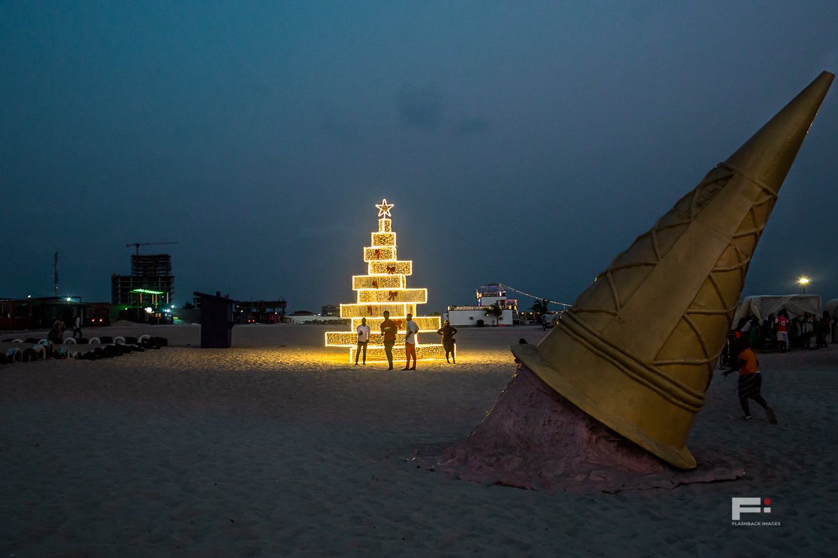 thisisOluwakemi's tweet image. “Within you is the light of a thousand suns.” - Robert Adams

Photographed by me

Click the link below to check out my portfolio 😊
instagram.com/fi_albums/
#flashbackimages #Sillhouette