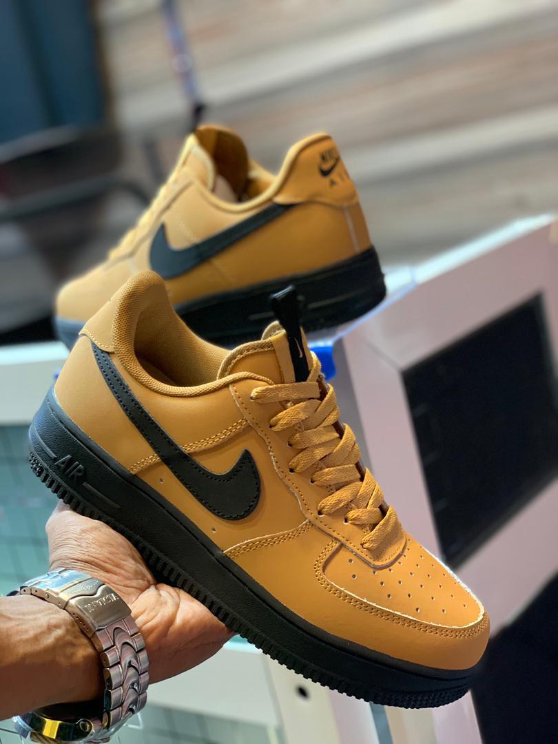 abbascolection's tweet photo. Nike @3200
Whatsapp 0702206957
#university #uhuru #baringo #miguna #FallAndFallOfRuto #Congo #MpesaBusinessTill https://t.co/MeI9wAZdMN