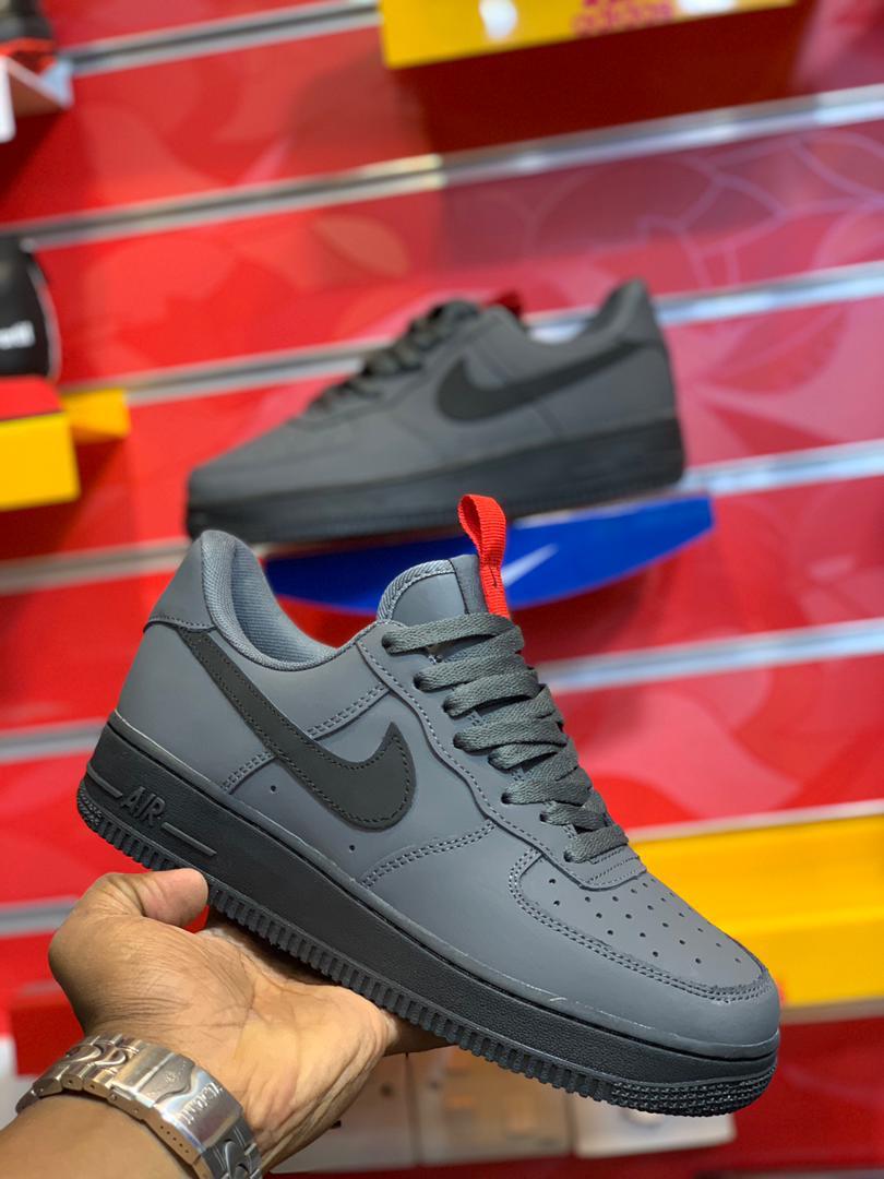 abbascolection's tweet photo. Nike @3200
Whatsapp 0702206957
#university #uhuru #baringo #miguna #FallAndFallOfRuto #Congo #MpesaBusinessTill https://t.co/MeI9wAZdMN