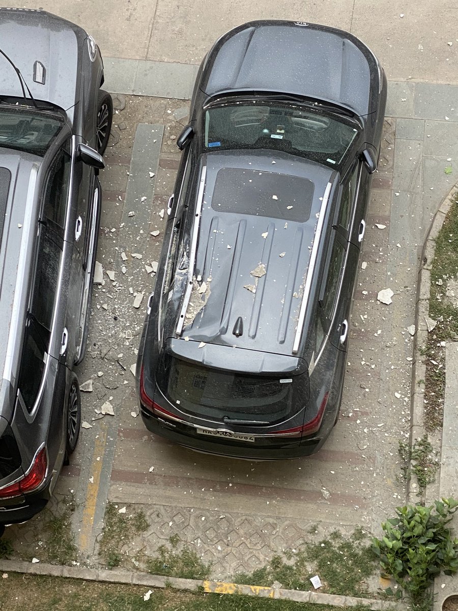 PahadanForever's tweet photo. @BPTPDiscovery this happened to our car today due to poor material used in construction by BPTP. Princess park sec 86 Faridabad. And in return they said you should have parked your car at the basement but completely ignored poor building material point. @cmohry https://t.co/QNIUfpGdOl