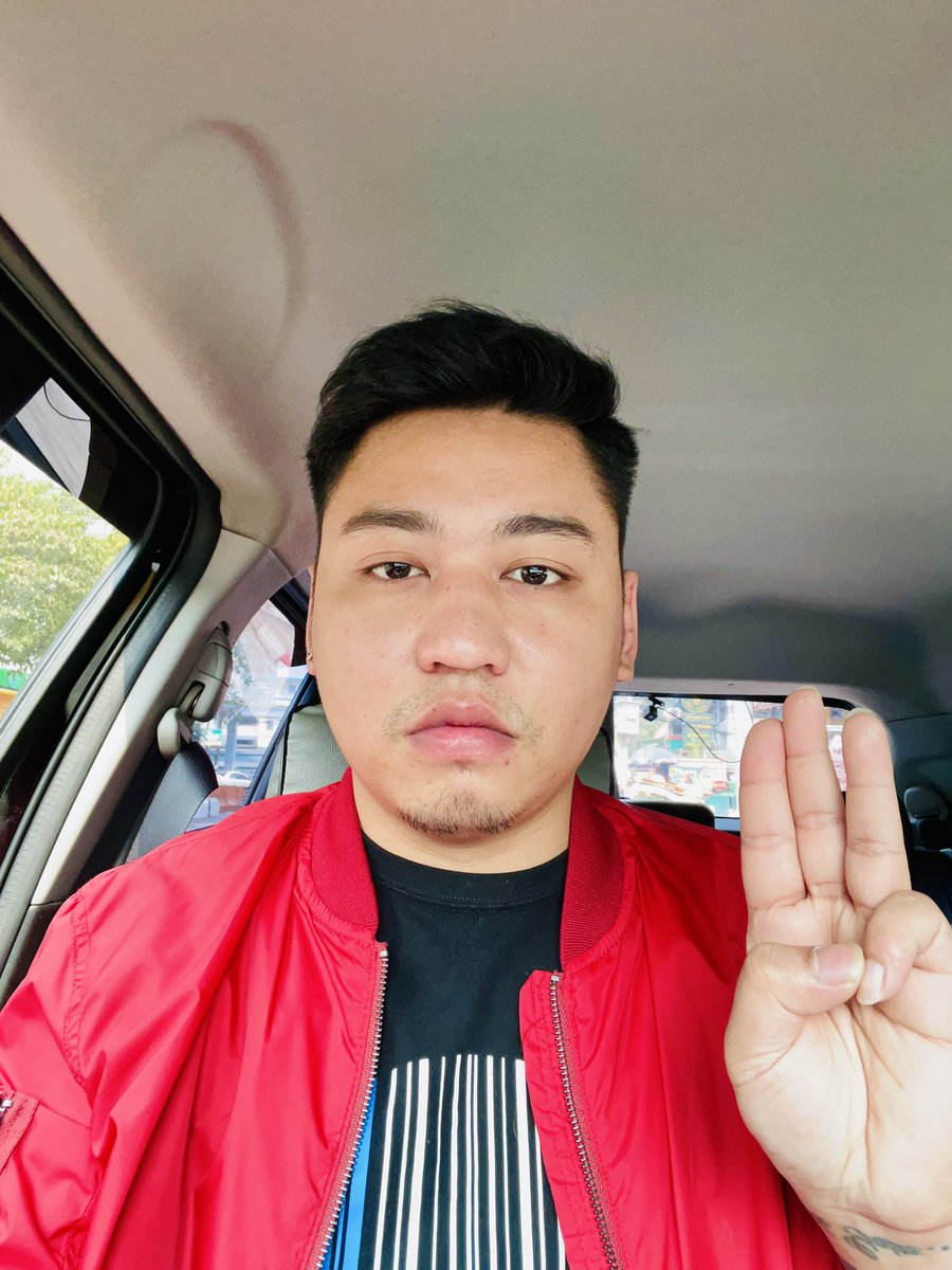 We stand with our #Friends in Thailand and Hong Kong, Dictatorship will end in this #Generation.
This is the #Revolution of our Time. 

Voices from Myanmar Friends... 🕊☘️✊
#23March2021