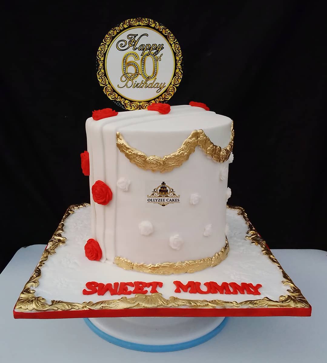 OllyzeeCakes's tweet photo. Morning Cakelovers
.
We're Open For Business ✌️✌️✌️
.
We Await Your Orders 📝
.
#cakeformum #osunbaker #osogbobaker #insideosogbo #birthdaycake #celebrationcake #cakesinosogbo #bakerinosogbo #tuesdayvibe #ollyzeecakes
@InsideOsogbo @osogbobusiness @OsogboAI https://t.co/oKKNr08CrE