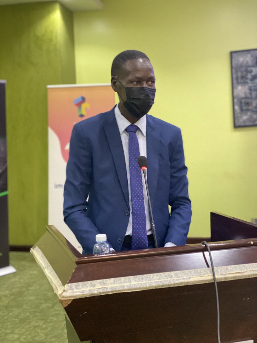PhoebeMurungi's tweet photo. National workshop on women’s rights ongoing. Opening address by @RebeccaKadagaUG, remarks from the Executive Director of @barefootlawUG @abila1914 Discussing results from a project designed to use digital tools to make access to justice more readily available to women #LEWUTI https://t.co/MHkElOpkq5