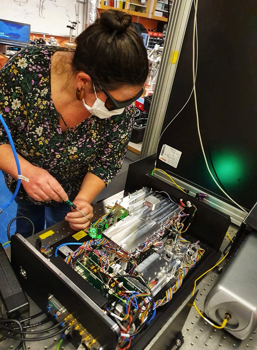 theresamcgovern's tweet image. Doing what I do! On site service of a @HubnerPhotonics C-WAVE (VIS/IR CW #OPO). I love getting in there and taking care of business, so satisfying. Too bad all of our customers aren&apos;t 5 km from the factory! #opticalalignment #lasers #optics #photonics #womeninoptics #STEMwomen