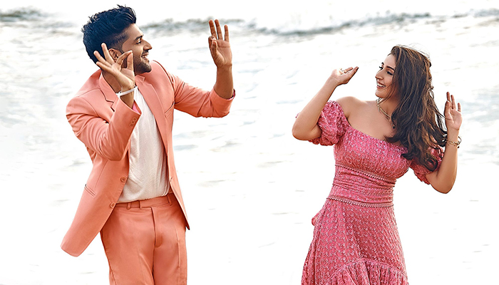 sanchaliuv's tweet photo. 300M+ Views 🥰♥️💥
Congratulations Team Baby Girl 👼♥️
@GuruOfficial #GuruRandhawa #BabyGirl @dhvanivinod @remodsouza @TSeries @rahulshettyRz @officialvee https://t.co/zh7t1IpAiG