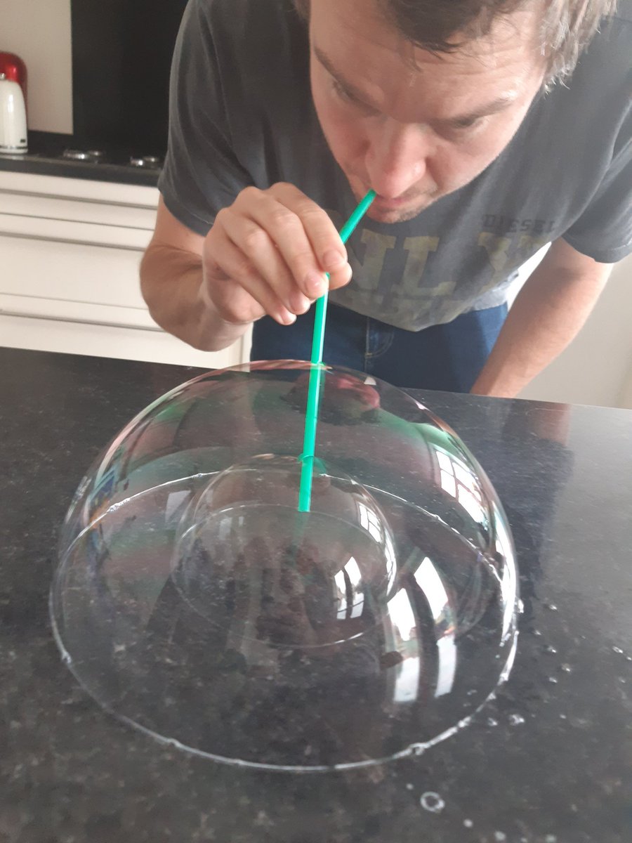 We had a go and It was so much fun! 3 bubbles is the highest amount we have achieved so far...<a href="/BarntonMrsSc/">Mrs Scott</a> @BarntonMrsG #BCNPScience
