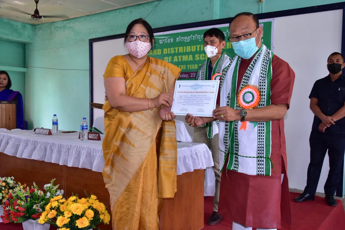 LukhoiOinam's tweet image. &quot;The reward for work well done is the opportunity to do more.&quot; 
Glad to hand over various Awards under #ATMAScheme to Best performing Farmers under different categories today. Extend my best wishes to all the Awardees and also to the officials for their exemplary work.