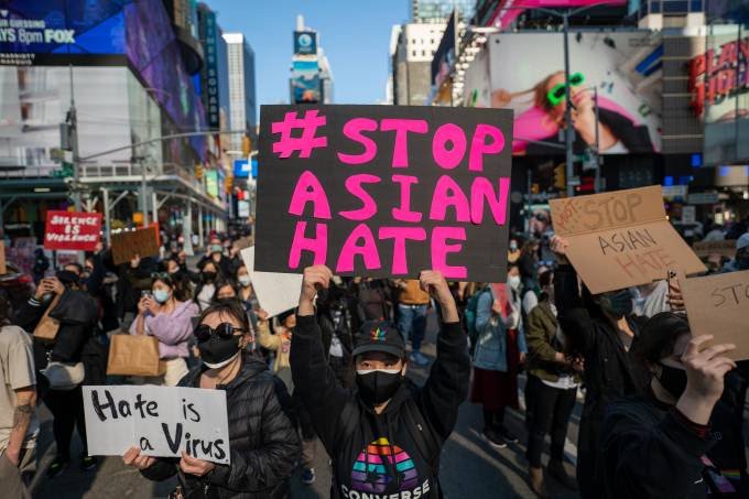 aokpopsquad's tweet photo. #AsianLivesMatter 
#AsiansAreHuman https://t.co/3BJ5GTm8gU
