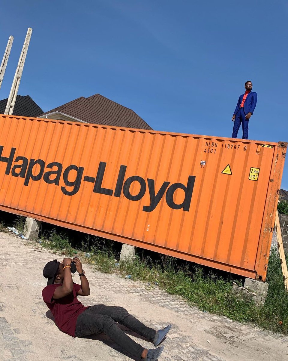 amazingklef's tweet photo. Hot afternoon (2pm or so) in May, 2019 - We were done shooting this look in the studio with props and all but I was not satisfied. I remembered the abandoned container in my estate and the rest is history!
📸: @amazingklef
#ArchiveRaid
#AmazingOrNothing
#TheStorybehindtheimages https://t.co/5ZnLDkFUCG