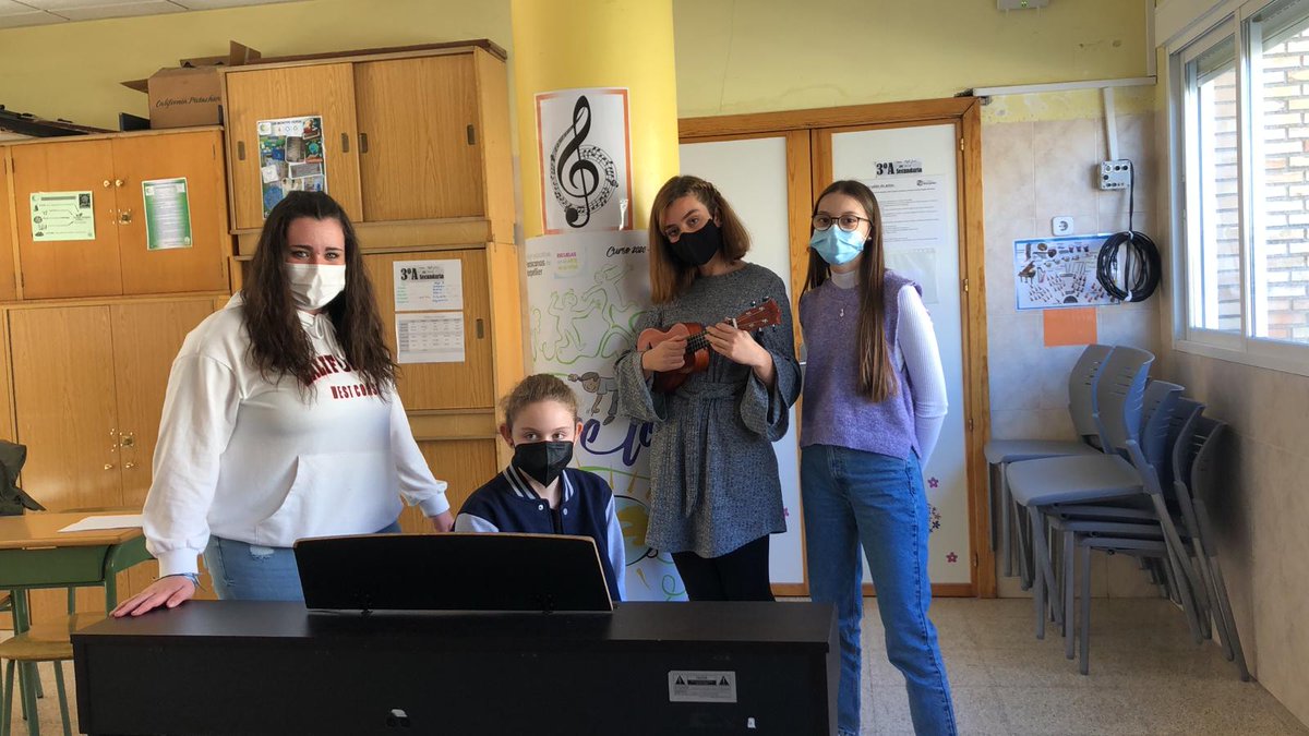 comontpellier's tweet photo. Y aquí, las participantes para el concurso de interpretación musical del @ARTESecm @ecatolicmadrid #MusicArte #WeAreMontpe #SomosFEFMONT🧡🧡🧡
@comontpellier @FEFMONT_ https://t.co/0ns8HD1UwO