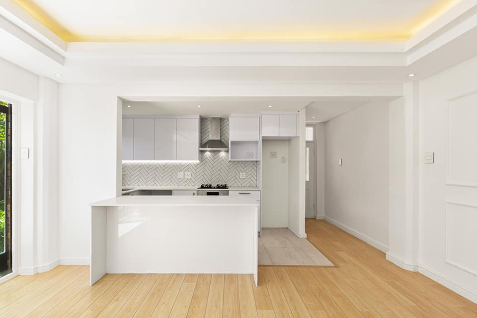interiorfusionk's tweet photo. Sea Point Living ✨ 
#KitchenSpaces 
#HighGlossIcebergWhite 
#AtlasQuartzWorktops
#CustomKitchens
#BedroomCupboards 
#WhiteMelamine 
#ImpactEdge
#GoldHandles
#CustomClosets 
#HandlesInc
#PGBison 
#BlumSouthAfrica
#HomeRenovation
#InteriorFusionKitchens
#CapeTown https://t.co/41LLSBoy32