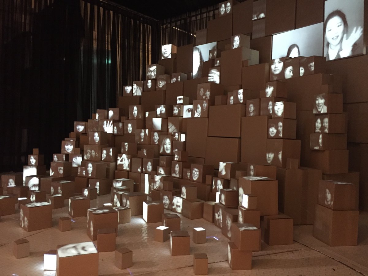 #kimchips_archive series: #Link in 2010 Created the same year as the iPhone 4 which its front-facing camera, and the emergence of '셀카 Selca' (Selfie camera play). The installation makes physical our changing relationship with images and networks.