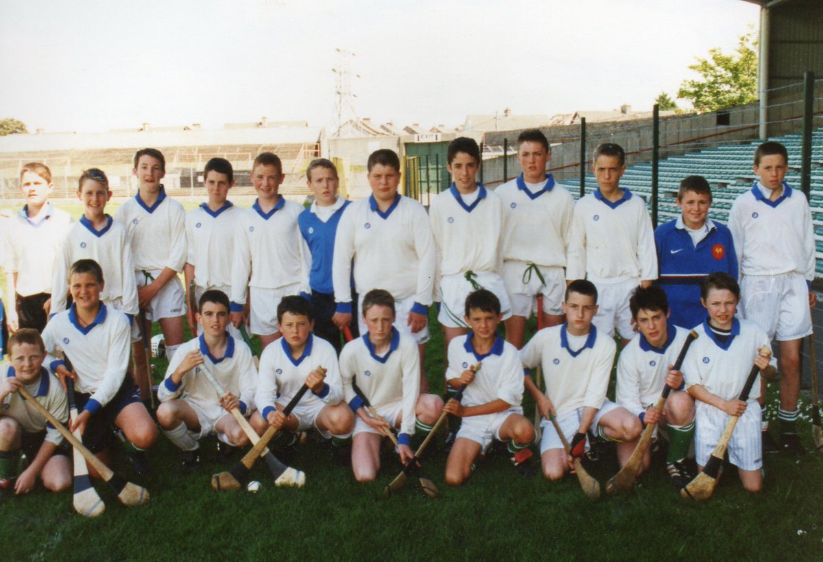 LimerickGAAzine's tweet photo. Kilmallock BNS, in white, won the South Limerick Cumann na mBunscol Roinn A hurling final in the @LITgaelicground in 2000. Kilfinane NS were runners-up @AllianzIreland #AllianzCnmB50 @SMactiveflag @blackrockgaa @KilmallockGAA @southlimkgaa @gavinom6  @seclimgaa https://t.co/qcdjt6bTIF