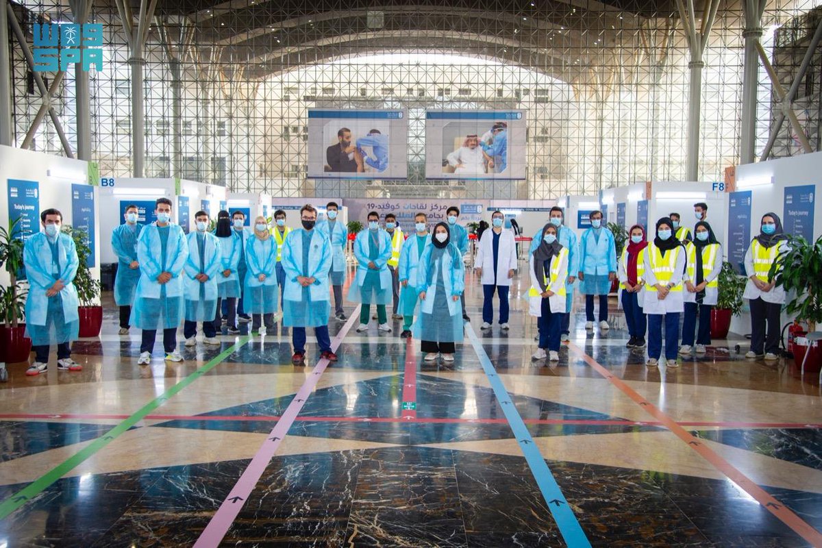 مراكز لقاح "#كوفيد_19" بجامعة الملك سعود تستقبل المواطنين والمقيمين.
spa.gov.sa/2205751 
#واس_عام